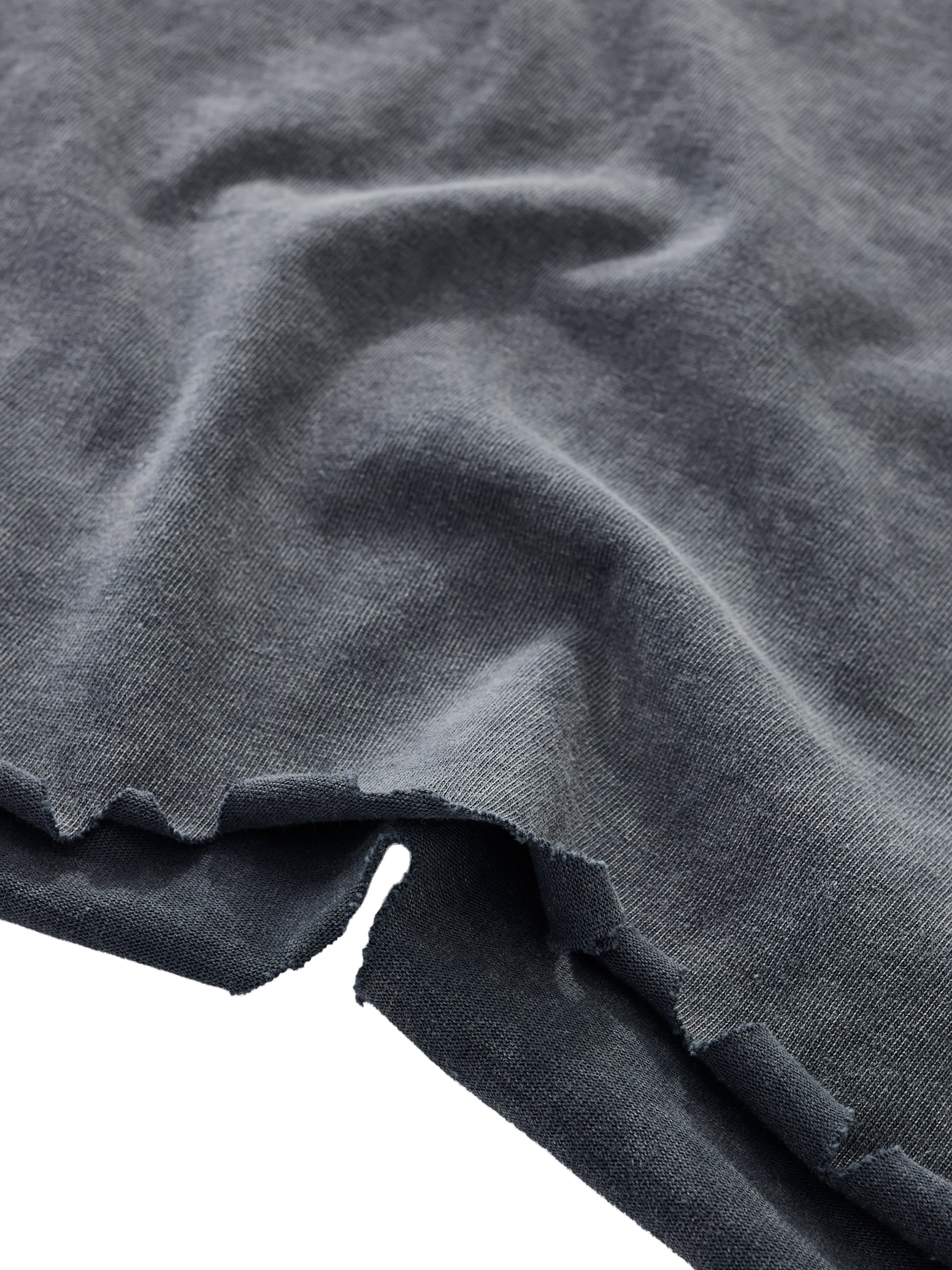 LOVE OUT LOUD,AREVUT,LIMITED EDITION,OVERSIZED,UNISEX,TSHIRT